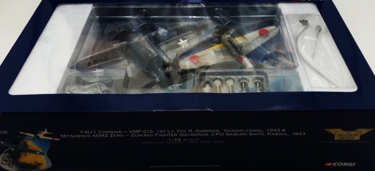 Corgi AA99120 1:72 F4U-1 Corsair & Mitsubishi A6M2 Zero Rabaul 1943 (Set of 2)