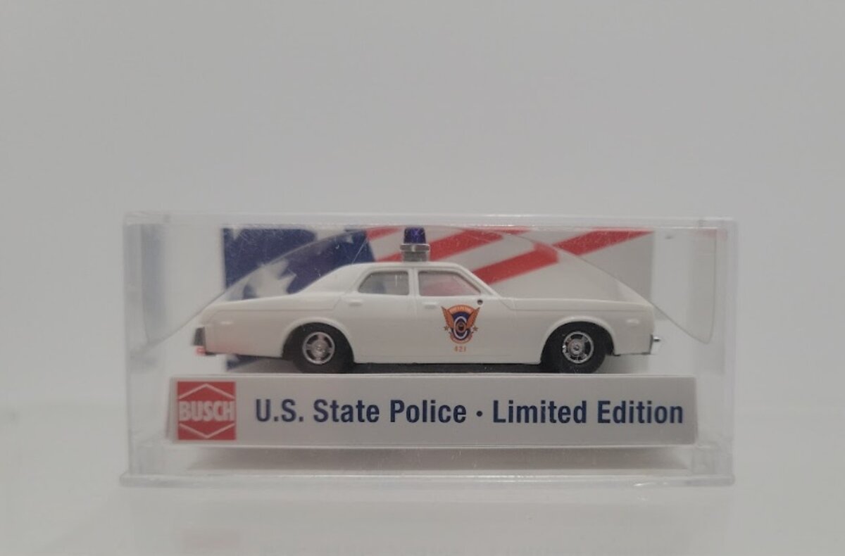 Busch 46674 1:87 Scale U.S. State Police Dodge Monaco Colorado Limited Edition