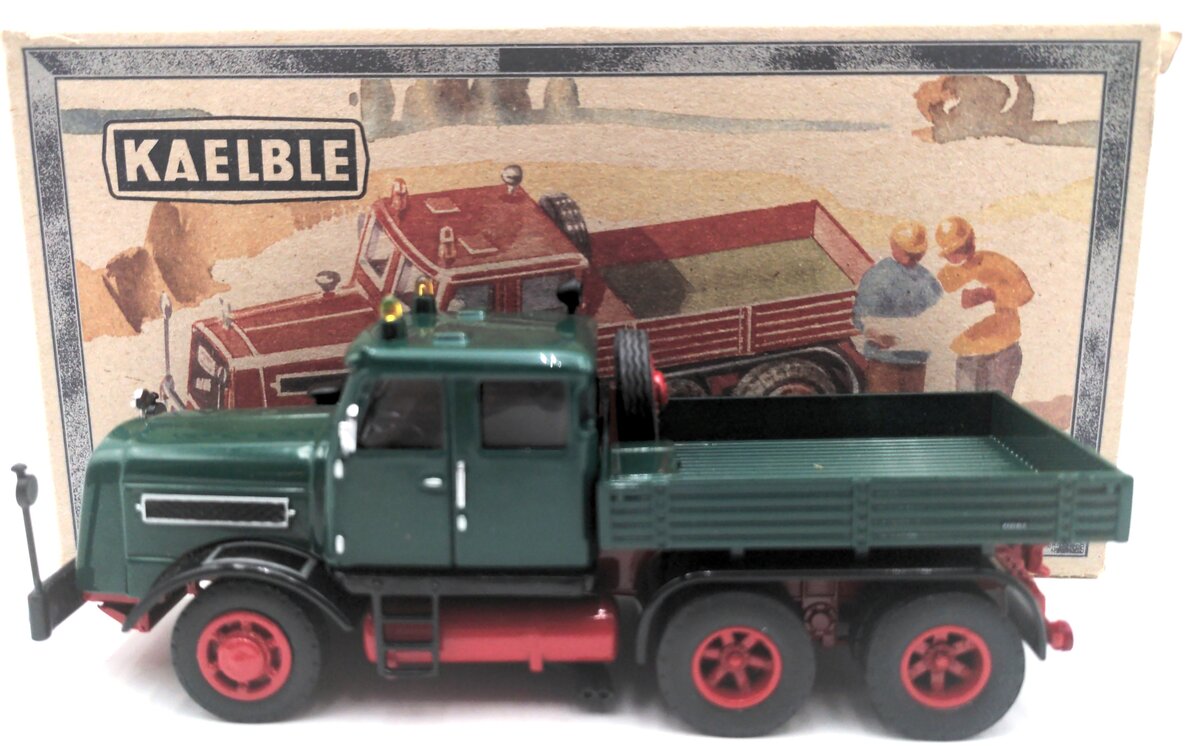 NZG 487-30 1:50 Kaelble KDV22 Z8T historical heavy weight truck in green