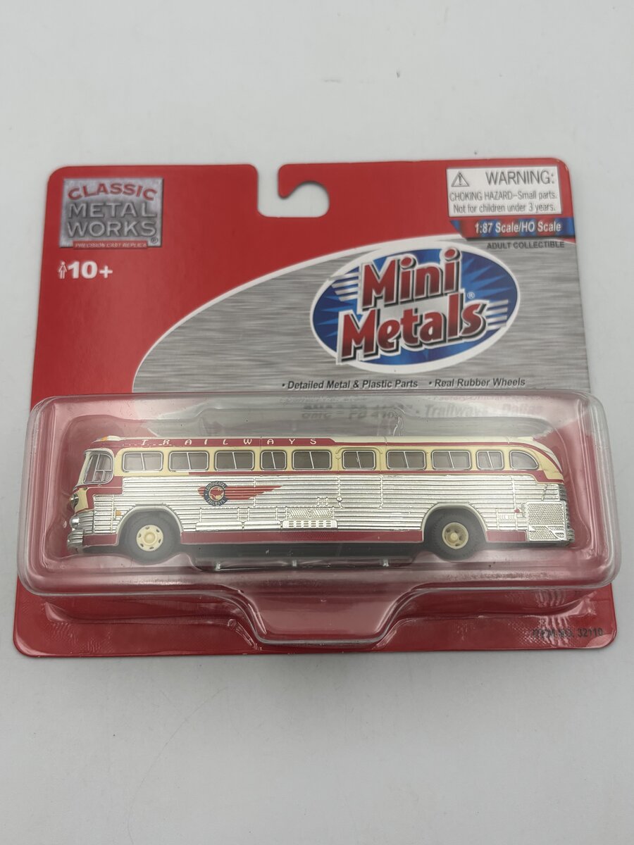 Classic Metal Works 32110 HO Mini Metals Trailways Dallas GMC PD 4103 Bus