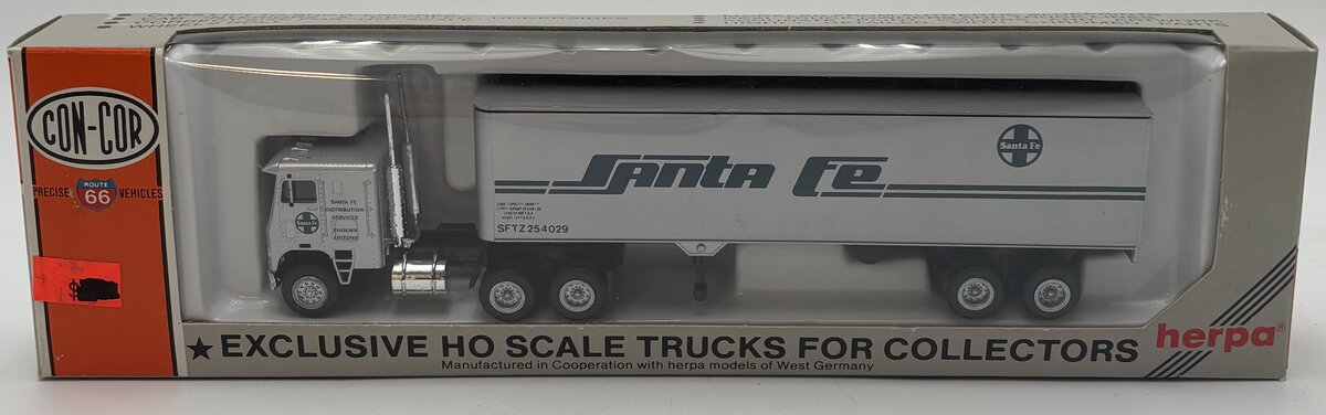 Con-Cor 0004-001001 HO Herpa Sante Fe Railroad Tractor and Trailer