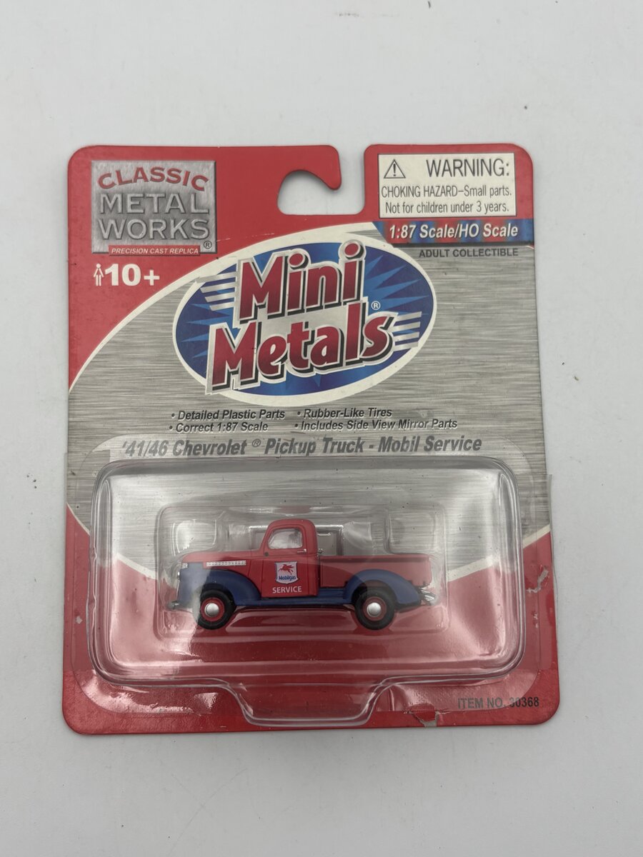 Classic Metal Works 30368 HO Mini Metals Mobil Service '41-46 Chevy Pickup Truck