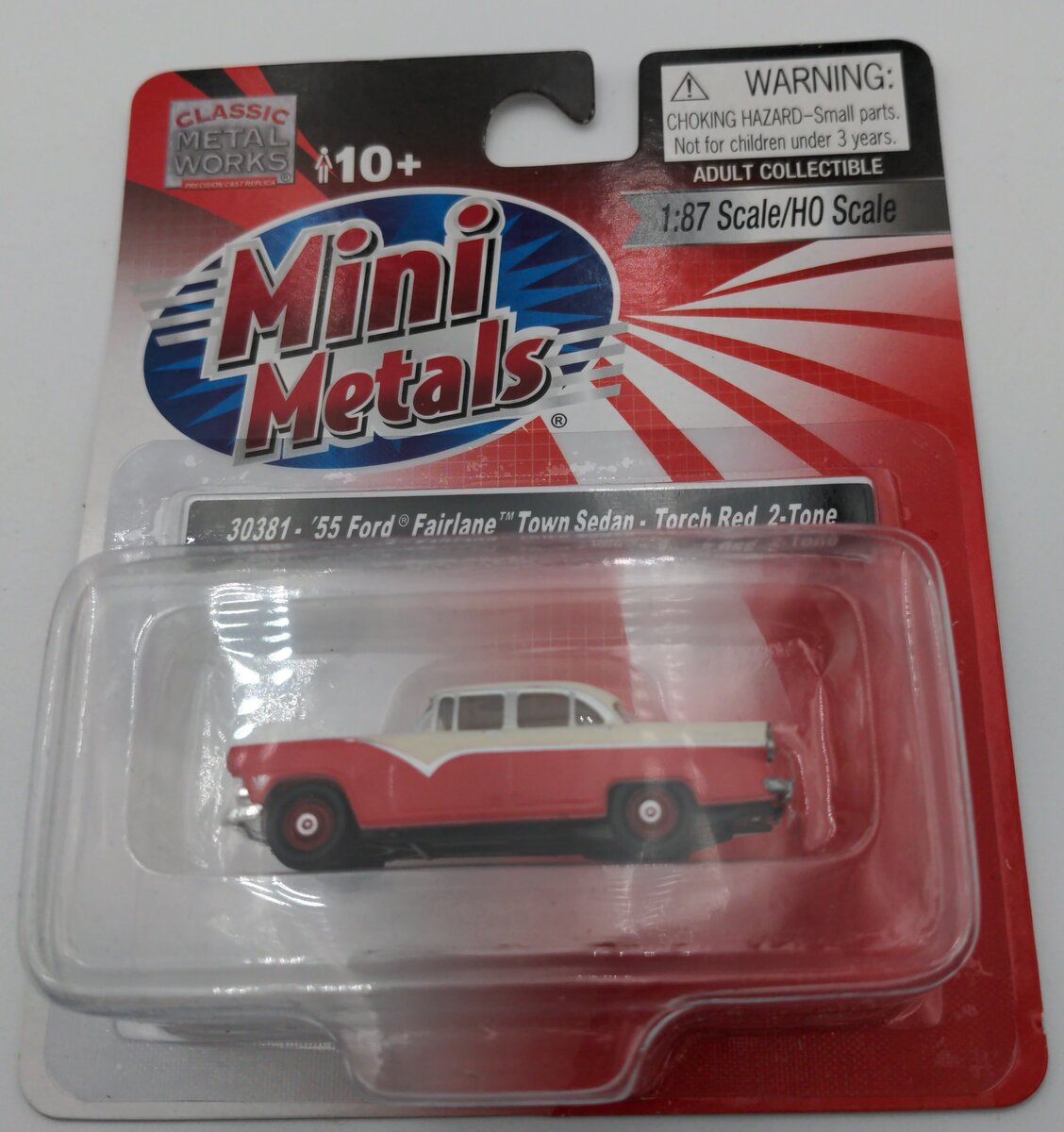 Classic Metal Works 30381 HO Mini Metals Torch Red '55 Ford Fairlane Sedan Car