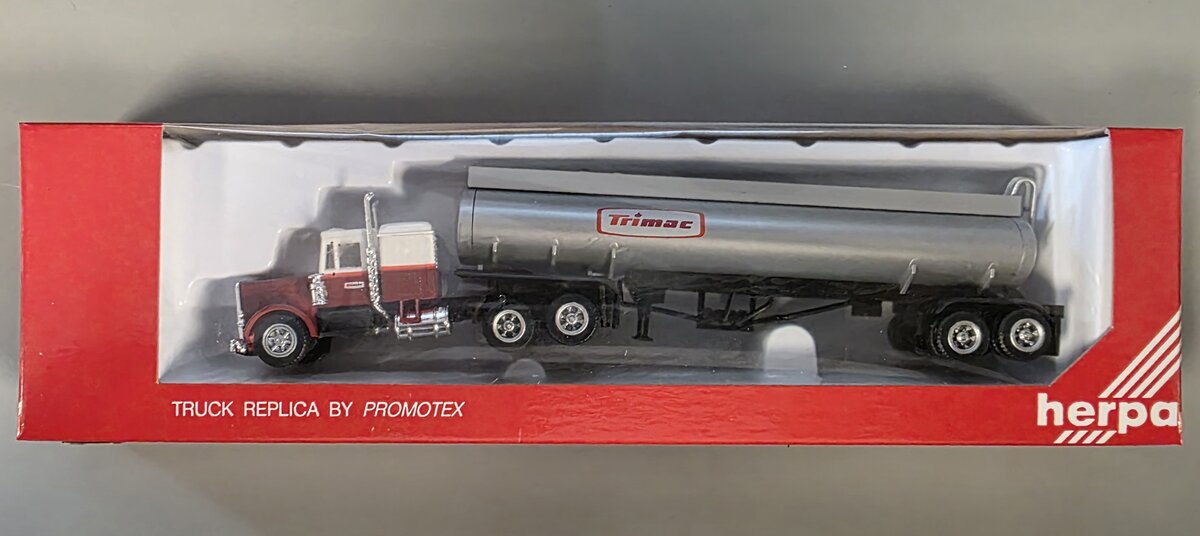 Herpa 6077 HO Peterbilt Trimac Truck and Tanker