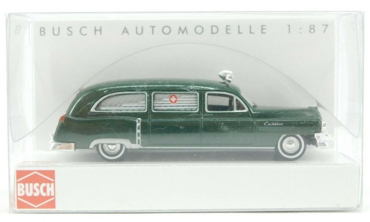 Busch 43461 HO Green Ambulance Cadillac 52 Station Wagon