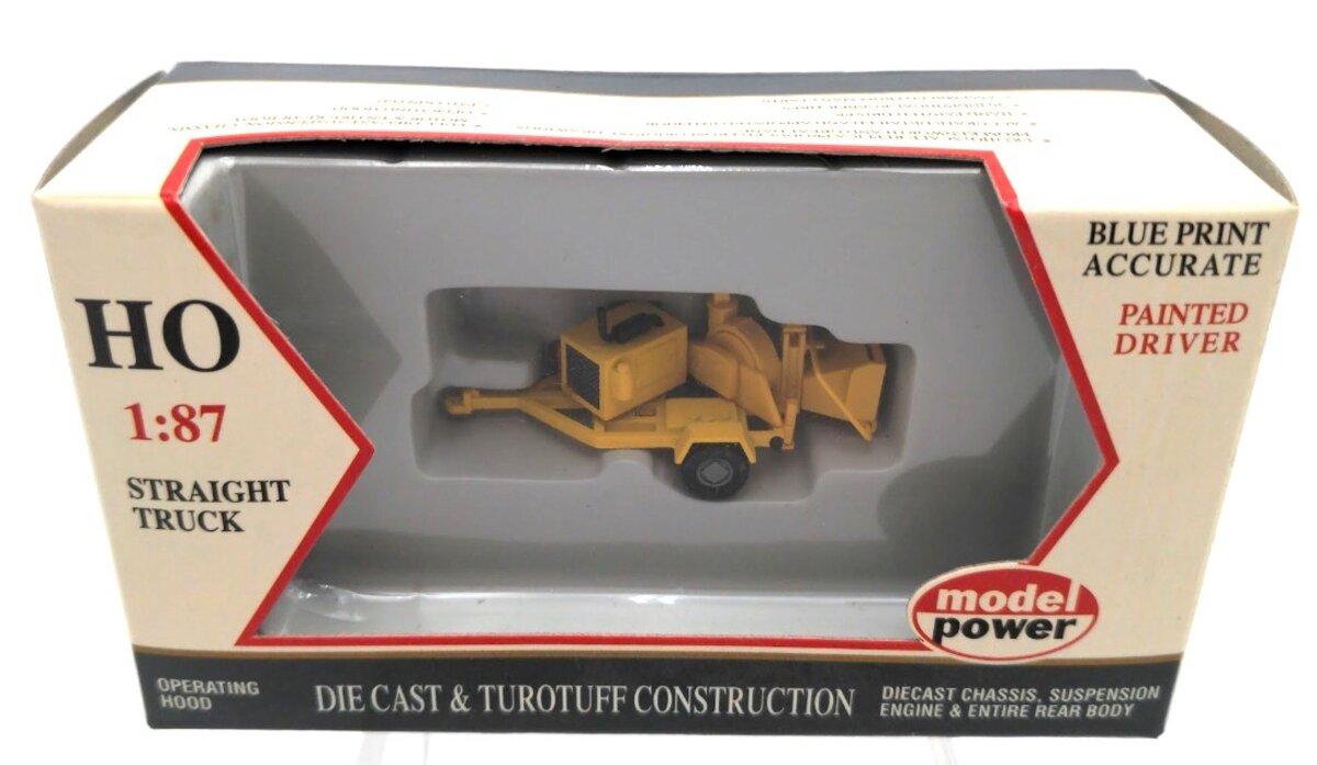 Model Power 26000 1:87 Scale Yellow Model Wood Chipper 18' Truck