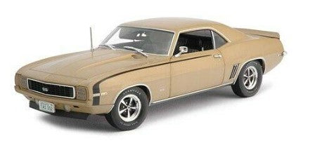 Highway 61 50382 1:18 Die Cast Gold 1969 Chevy Camaro