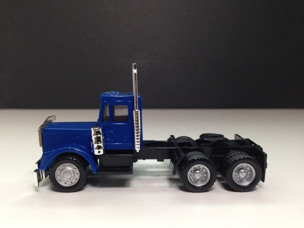 Herpa 15276 HO Kenworth W-900 3-Axle Conventional Short Chassis Tractor