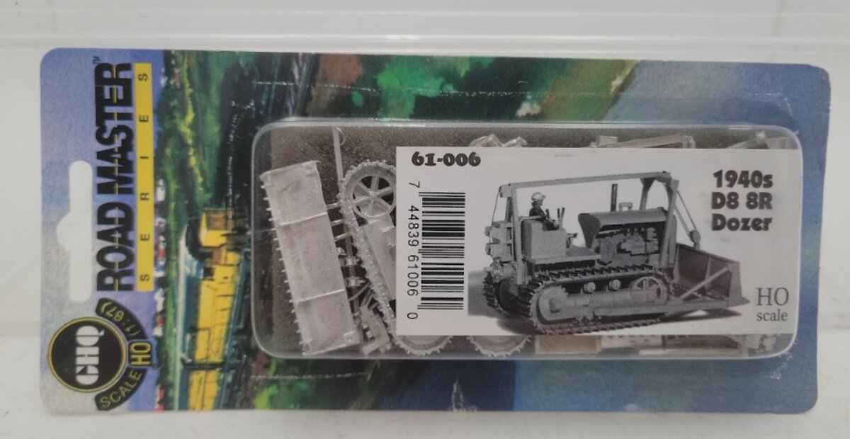 GHQ 61-006 HO Scale Unpainted 1940''''s D8 8R Bulldozer Pewter Kit