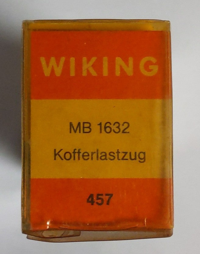 Wiking 457 HO Scale ei Verpoorten Freight Car with Two Trailers Plastic Model