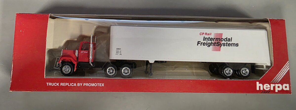 Herpa 6090 HO GMC CP Rail Tractor Trailer