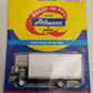 Athearn 02744 HO Green Cab Ford C-Series with Van Body