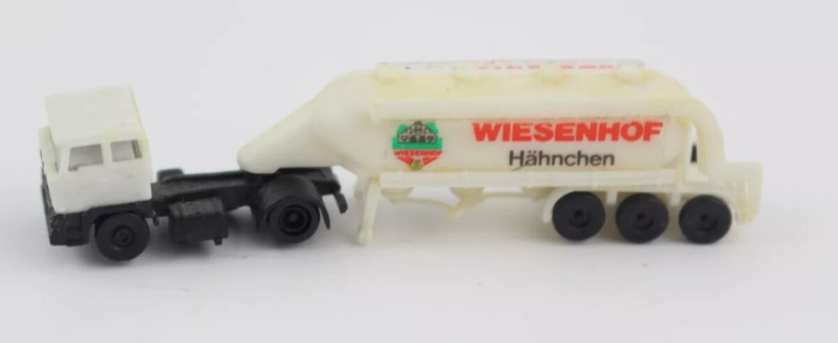 Kibri 6983/1 Z Scale Wiesenhof Hahnchen Truck + Tank