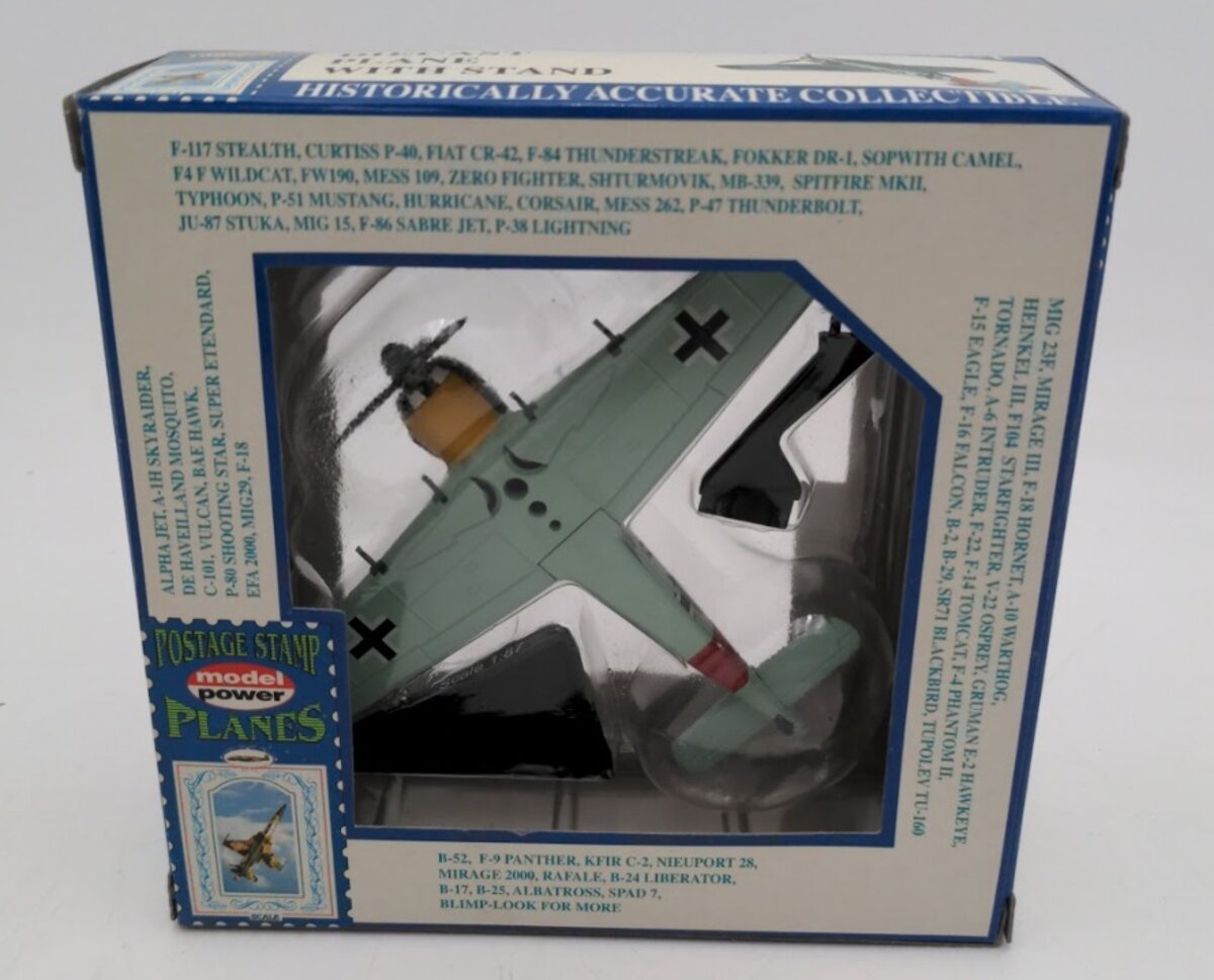 Model Power 5352-1 1:87 Scale The Focke-Wulf 190 Stab W/ Display Stand