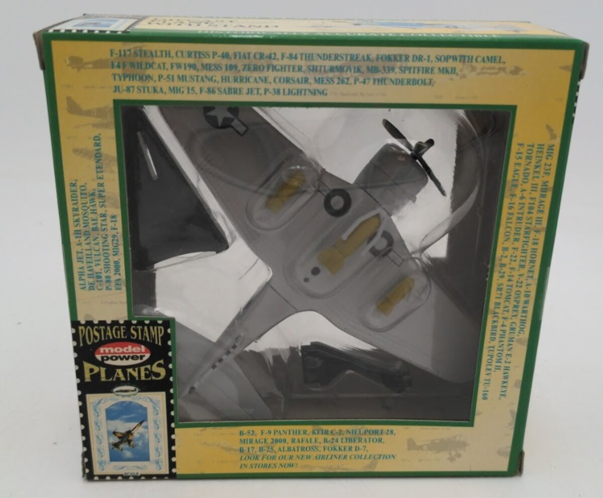 Model Power 5563-1 1:87 Scale Douglas Dauntless SBD-5 Diecast W/Display Stand