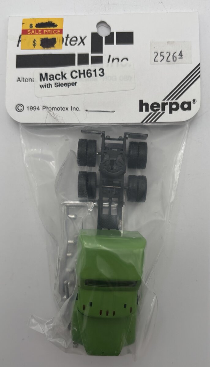 Herpa 25264 HO Mack CH 613 Conventional with Sleeper & Dual Rear Axle - Painted