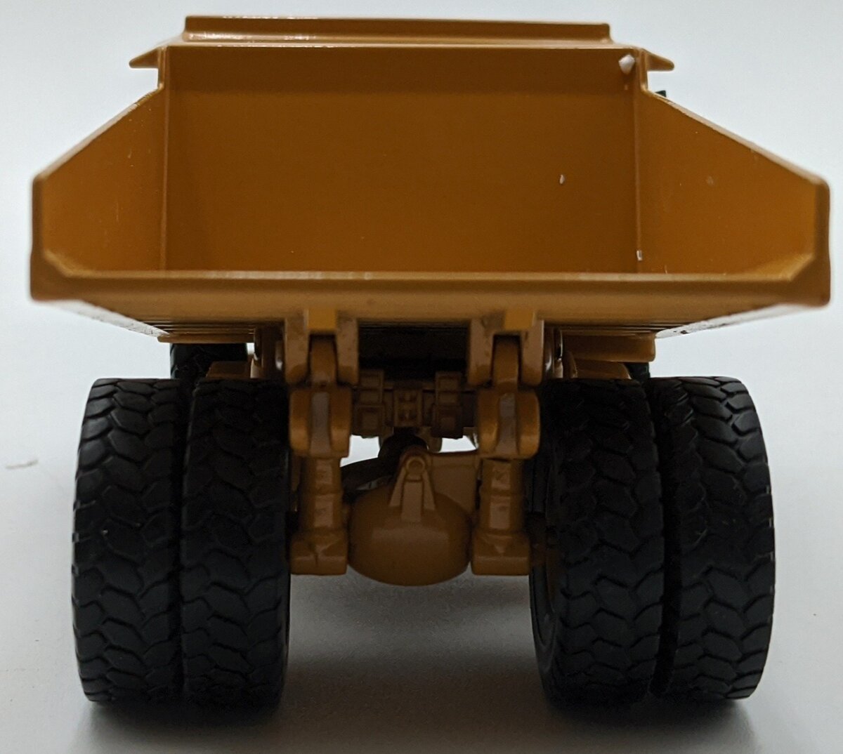 Norscot 55095 S CAT(R) American Construction Equipment 775E Off-Highway Truck
