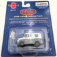 American Heritage Models 87006 1:87 "Melville Dairy, IL" with Milkman & Carrier