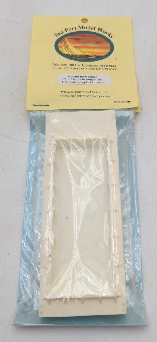 Sea Port Model Works M44 HO Scale Barge Square Bow 45'' Length Unpainted Resin
