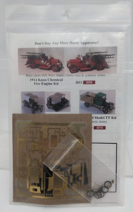 Micron Art 3021 1:87 Model T Touring Car 1911 W/Cloth Top Photo-Etched Brass Kit