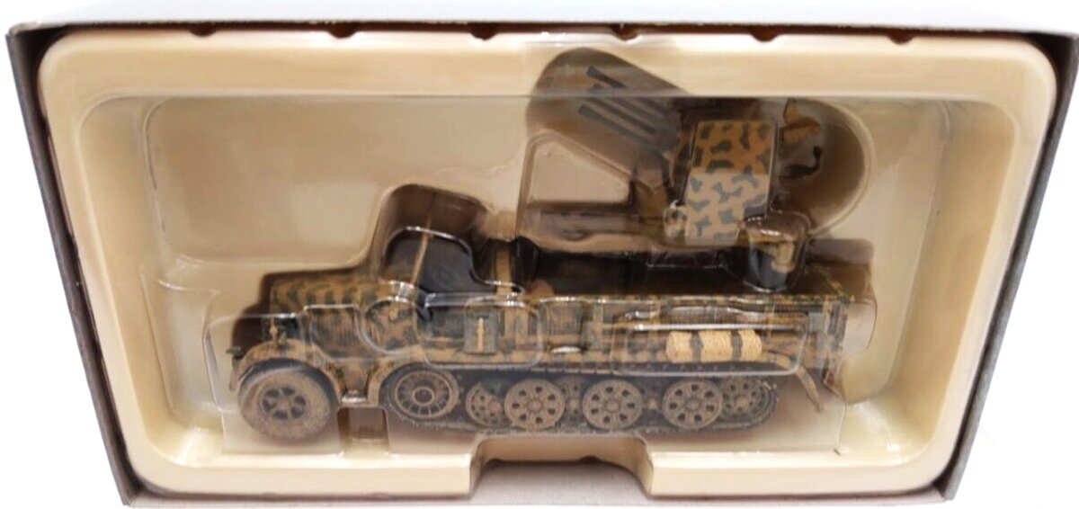 Corgi US60005 1:50 Sd.Kfz. 7/1 Krauss-Maffei Semi Track-305 Heers Flak Abeitlung