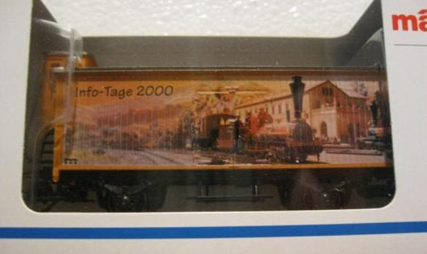 Marklin 4890.100 HO Scale Info-Tage 2002 Boxcar W/Brakeman''s Cab