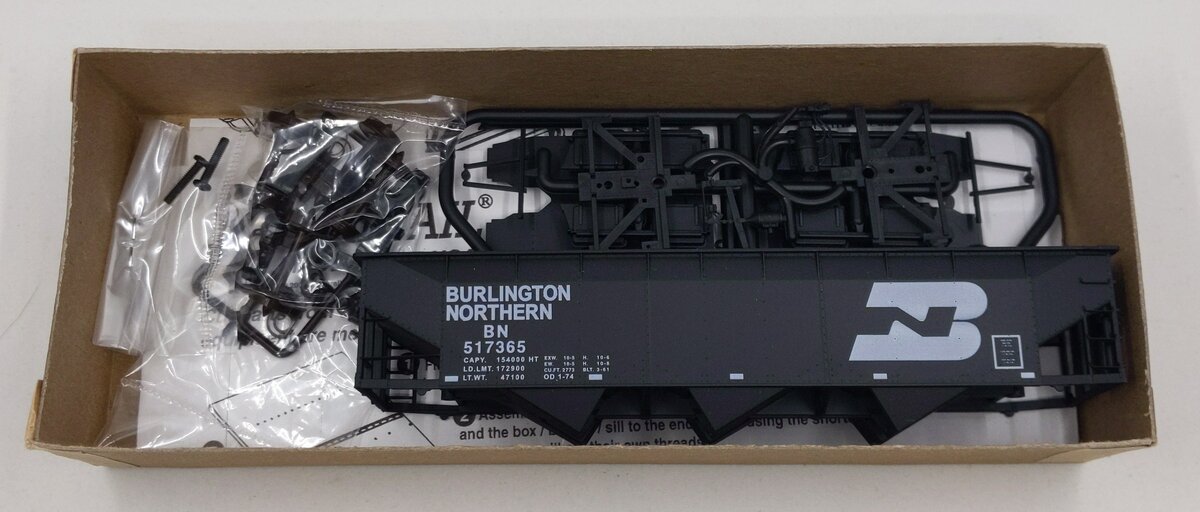 Accurail 7549 HO Scale Burlington Northern Offset Triple Hopper (Road #: 517365)