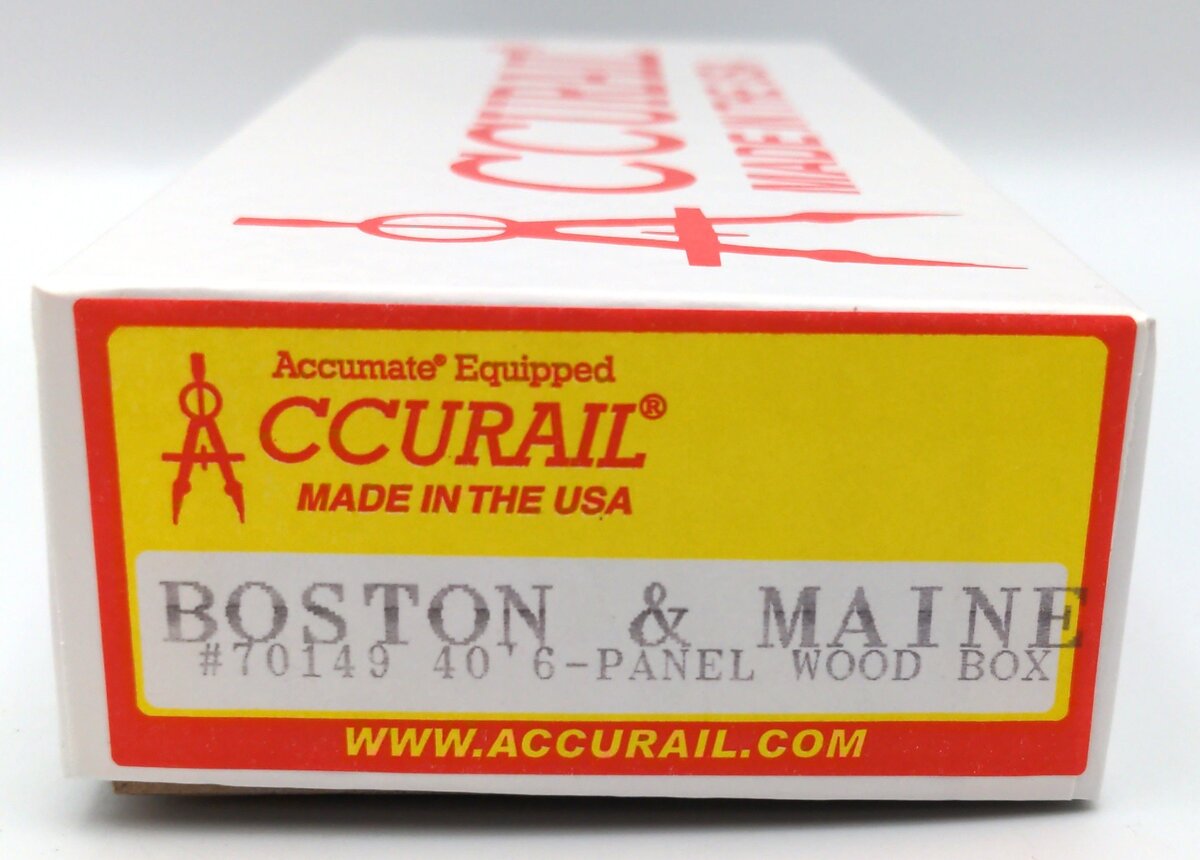 Accurail 70149 HO 40' Boston and Maine 40' 6-Panel Wood Box Car Kit