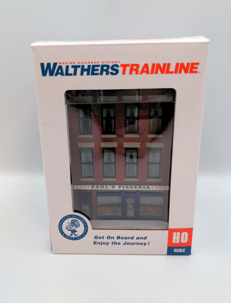Walthers 931-813 HO Trainline Assembled Paul's Pizzeria Building
