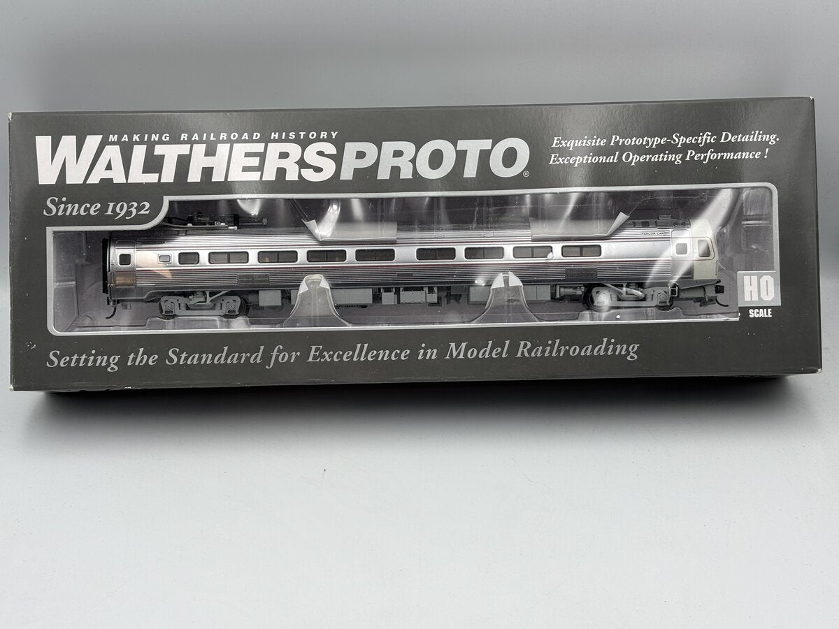 Walthers 920-14843 HO Pennsylvania Budd Metroliner Electric Multiple Unit Coach