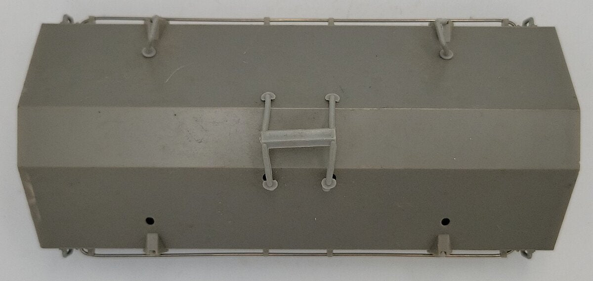 Lionel 16919-14 Gray Gondola Coil Cover with Two Broken Lift Handles
