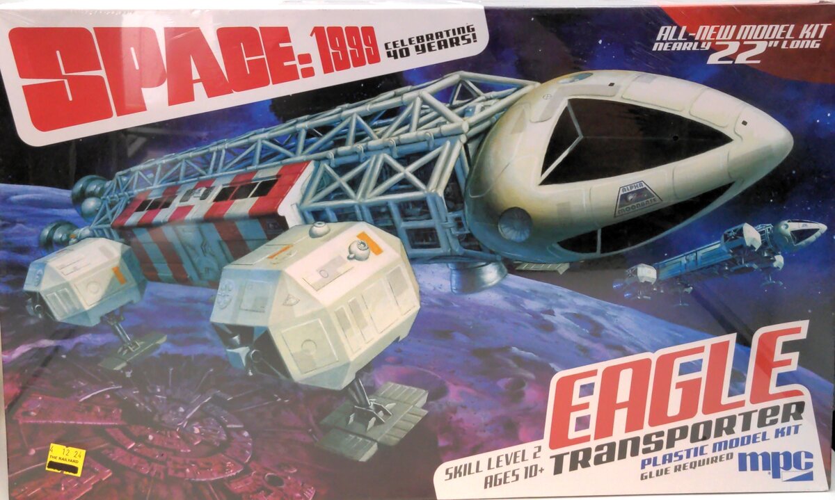 MPC 825 1:48 Space 1999 Eagle Transporter