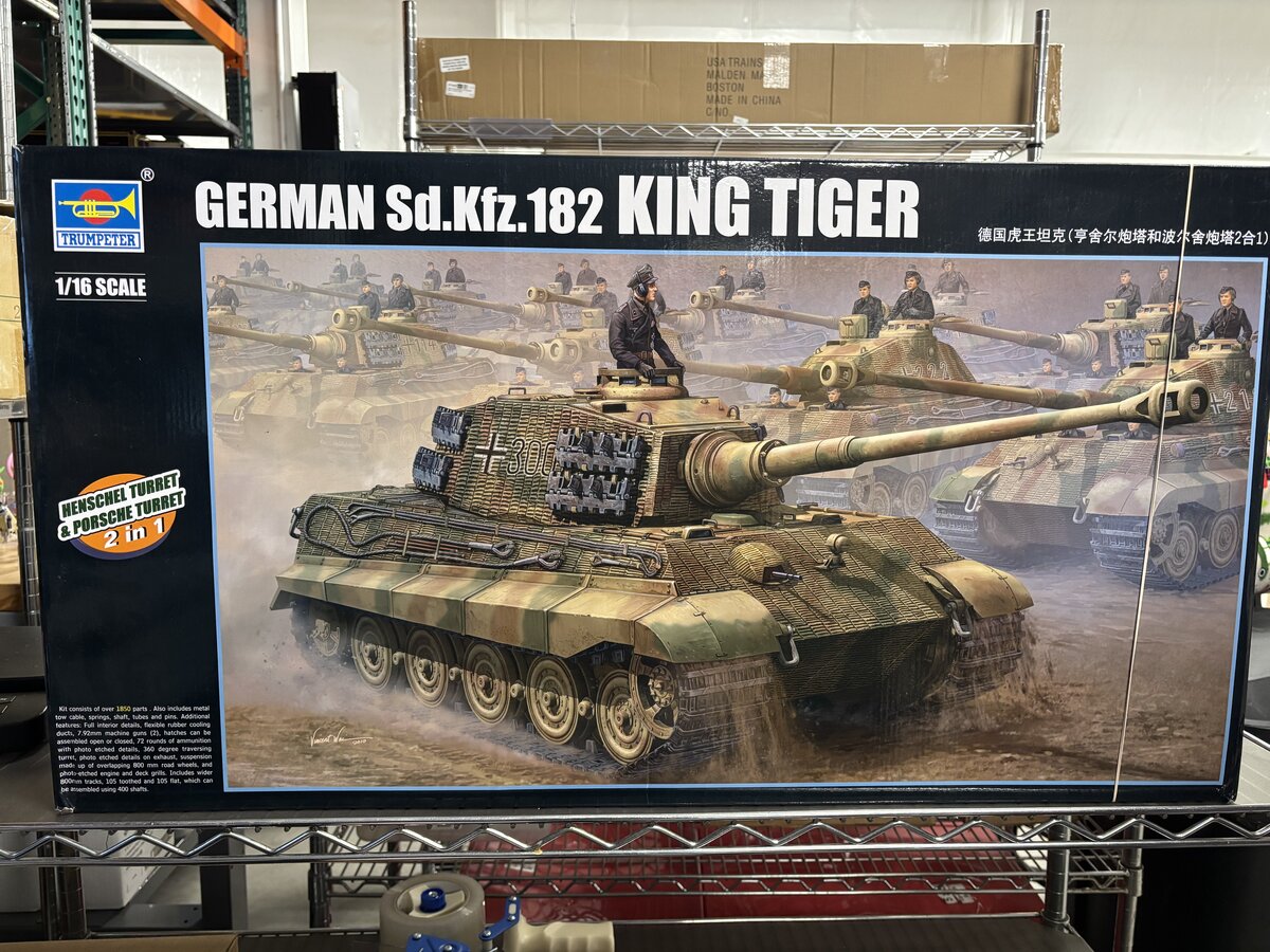 Trumpeter 00910 1:16 Scale German Sd.Kfz.182 King Tiger Plastic Model Kit