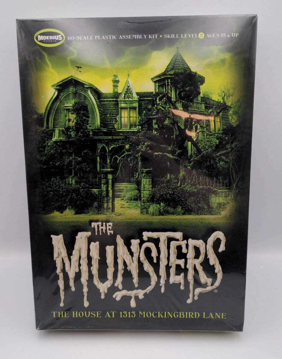 Moebius Models 929 1:87 The Munster's House Plastic Model Kit