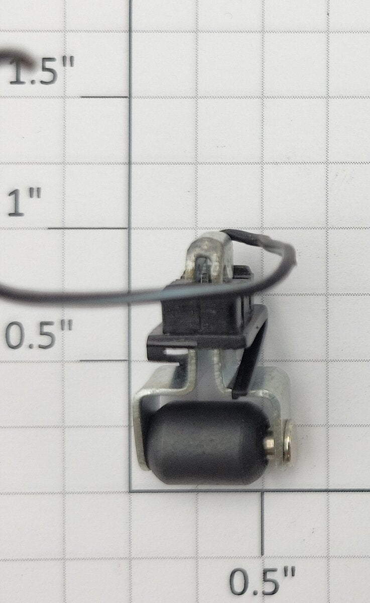 Lionel 9536-57 O Gauge Collector Roller Pickup with Plastic Bushing