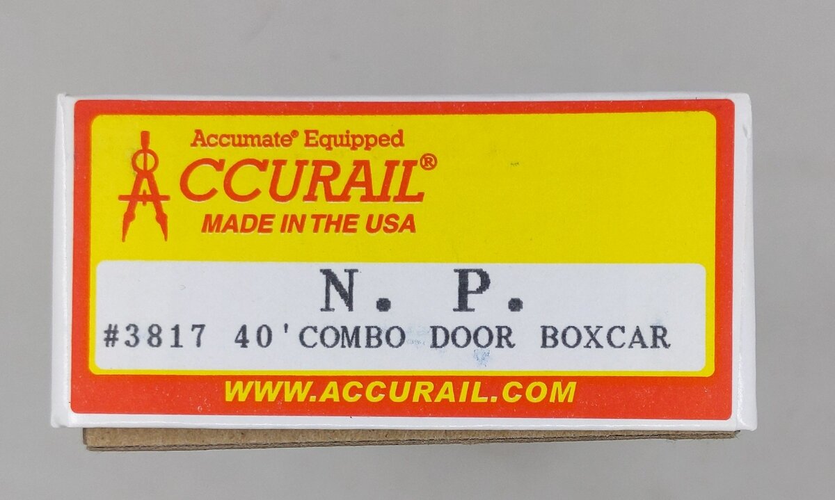 Accurail 3817 HO Scale Northern Pacific 40' Combination Door Steel Boxcar-37425