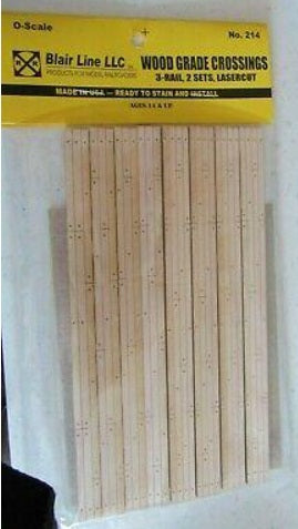 Blair Line 214 O 3-Rail 2-Lane Laser-Cut Wood Grade Crossing