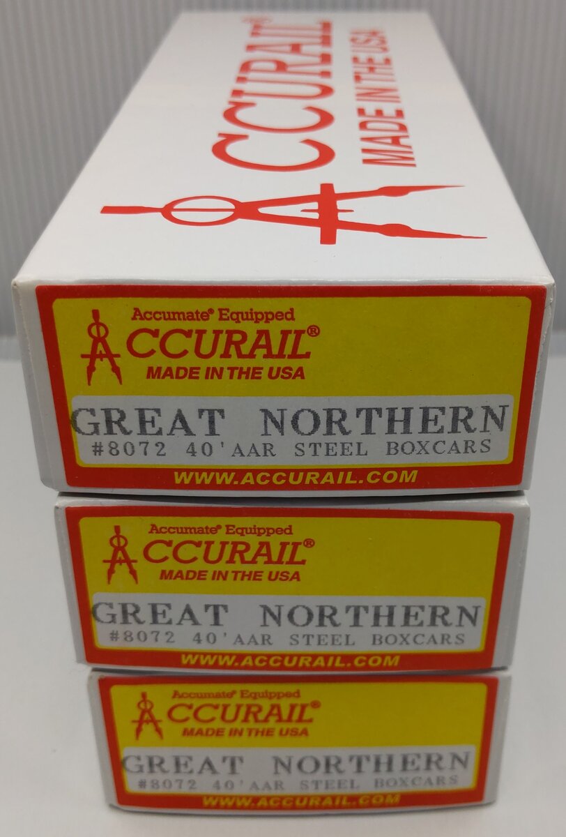 Accurail 8072 HO Scale Great Northern 40' AAR Steel Boxcars (Pack of 3)