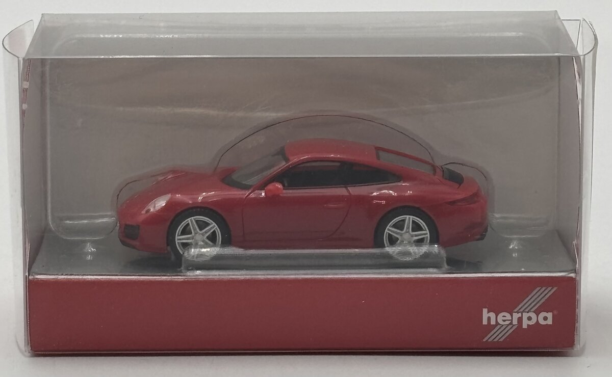 Herpa 028646 Porsche 911 Carrera 4