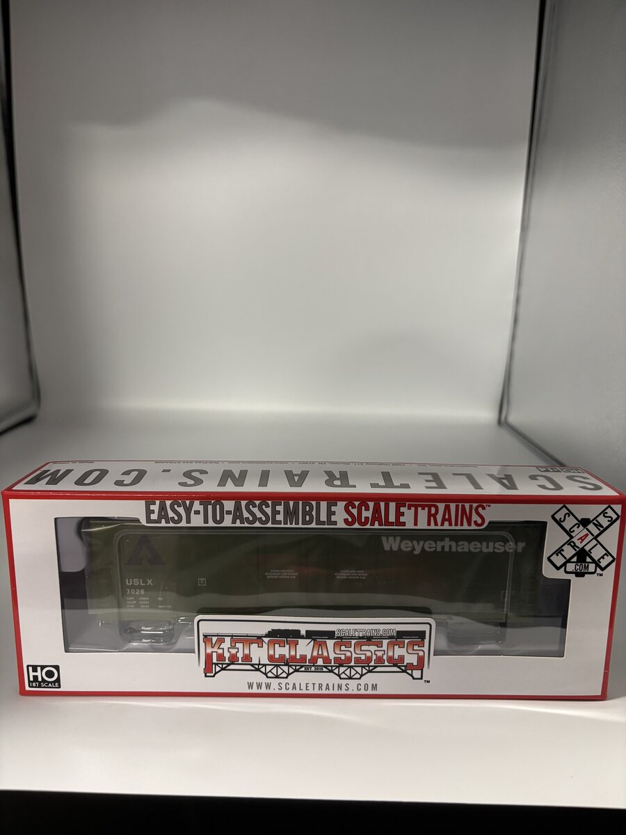 Scale Trains SXT1057 HO Weyerhaeuser Evans  5100 RBL 8'' Double-Plug Boxcar #302
