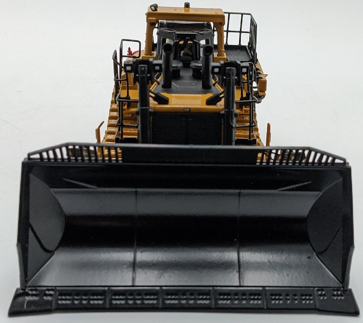 DieCast Masters 85212 1:50 Caterpillar D11T High Line Series Track-Type Tractor