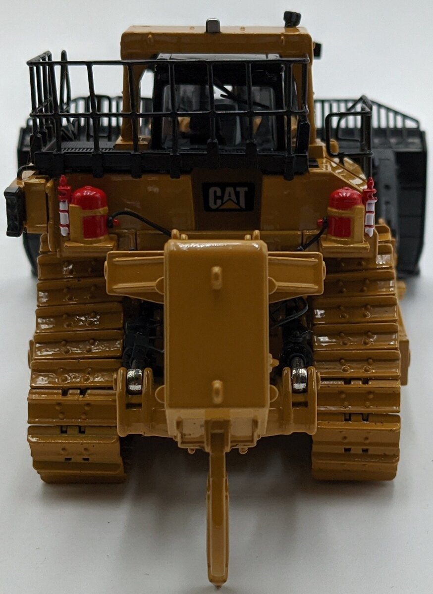 DieCast Masters 85212 1:50 Caterpillar D11T High Line Series Track-Type Tractor