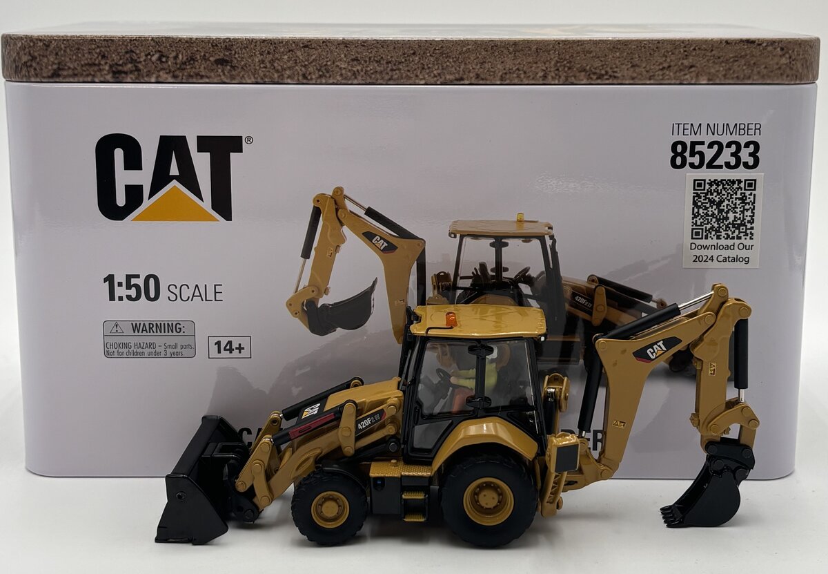 DieCast Masters 85233 1:50 Caterpillar 420F2 IT High Line Backhoe Loader Vehicle