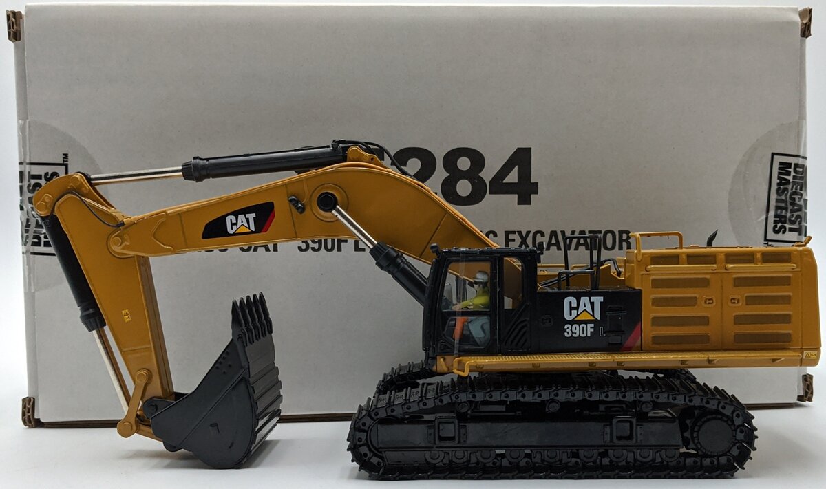 DieCast Masters 85284 1:50 Caterpillar 390F LME Hydraulic Tracked Excavator