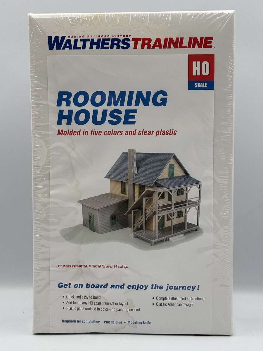 Walthers 931-914 HO Rooming House Kit