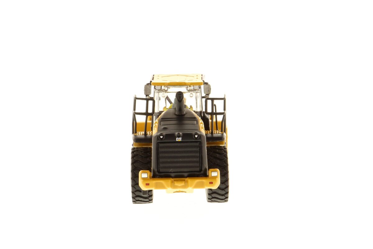 DieCast Masters 85948 1:87 Caterpillar 966M Wheel Loader Diecast Model