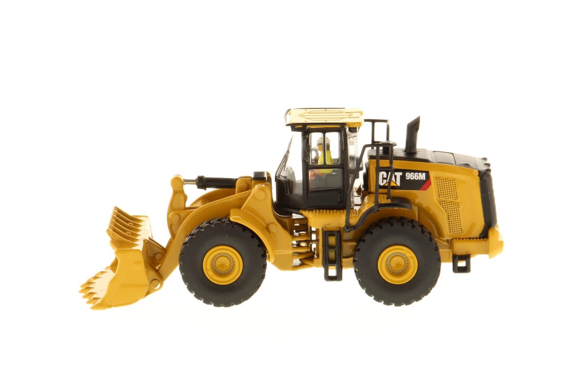 DieCast Masters 85948 1:87 Caterpillar 966M Wheel Loader Diecast Model