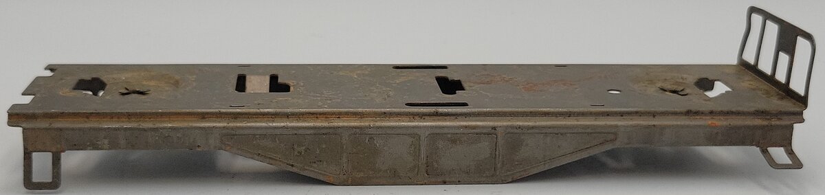 Lionel 6119-4 Unfinished Work Caboose Frame with Rail