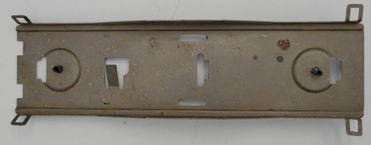 Lionel 6119-4 Unfinished Work Caboose Frame with Rail