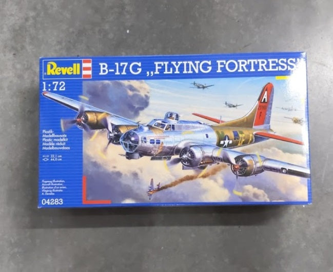 Revell of Germany 04283 1:72 WWII B-17G Flying Fortress Military Plane Kit